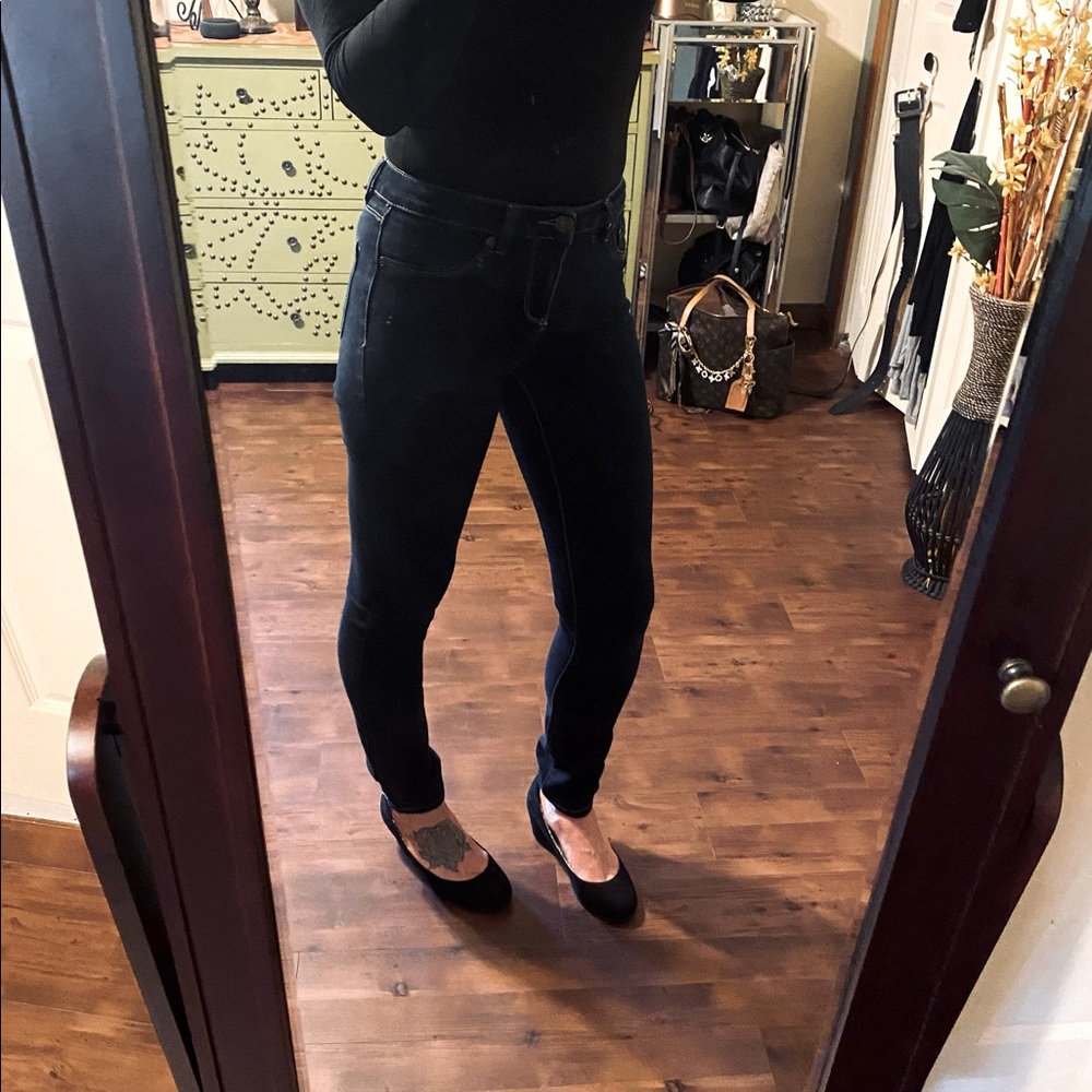 Straight leg denim jeans size 4 d.jeans